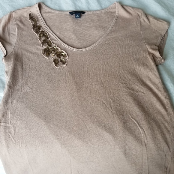 Banana Republic Medium Embellished TShirt - Picture 2 of 4